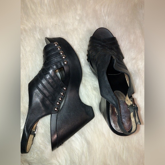 Michael Kors Leather Wedge Sandals - Picture 8 of 9